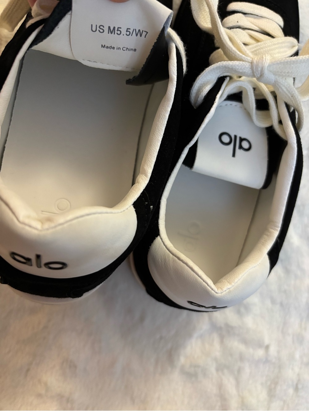 Alo Sunset Sneakers Black Women’s size 7 - Picture 8 of 14